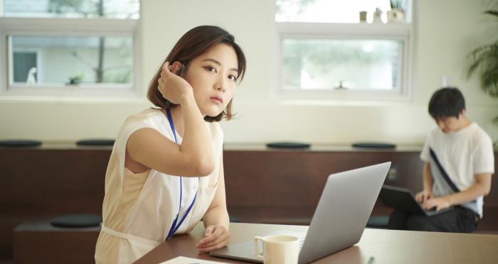 男生挽回女生的正确方法是什么？如何有效修复感情裂痕？