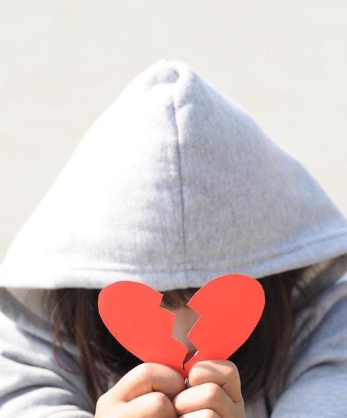 男友拉黑了我还有希望挽回吗？如何有效沟通修复关系？