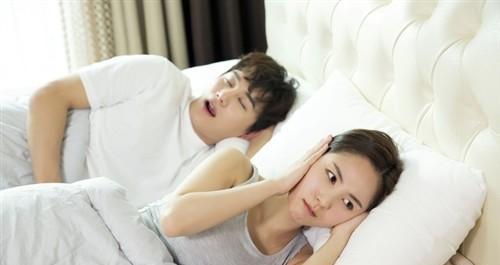 如何改善与直男癌男友的关系？有效沟通技巧是什么？