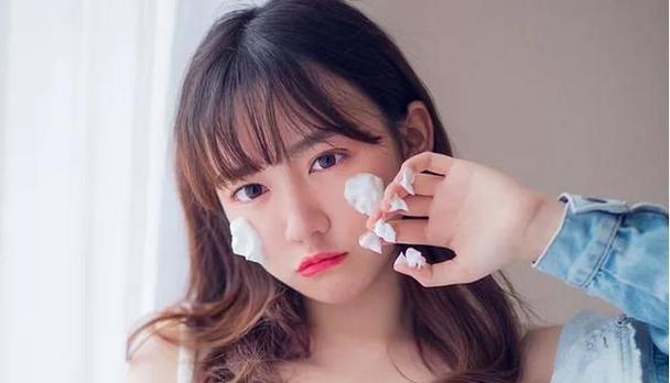 女孩如何谈恋爱技巧和方法？掌握这些方法轻松赢得爱情！