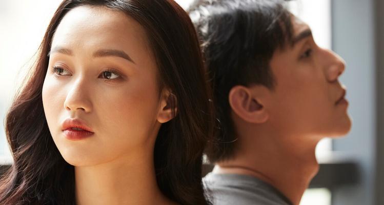 女孩子刚分手就喜欢别人了？这是什么心理？如何处理这种情况？
