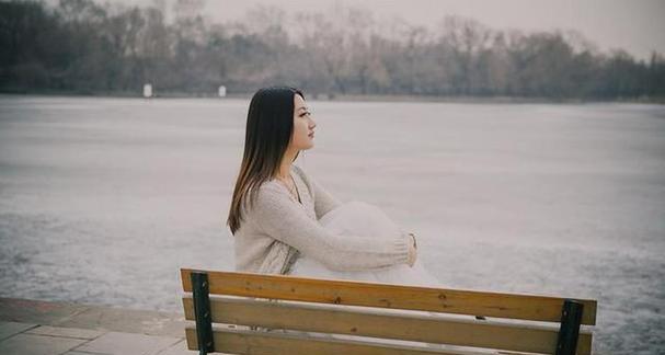 女朋友对我冷淡了该怎么办？如何改善关系？