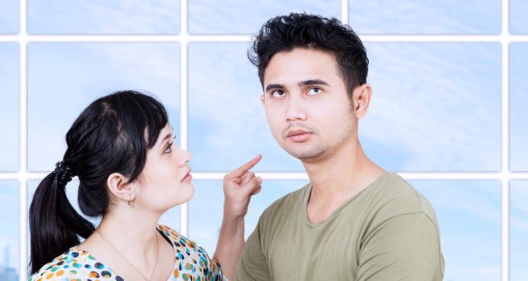 老公有外遇要离婚怎么办？如何处理婚姻危机？