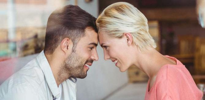 如何正确挽回提出分手的男朋友？挽回男友的正确方法是什么？