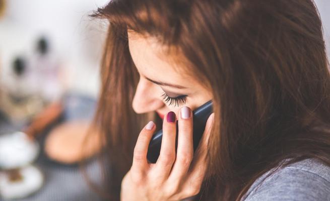 出轨爱上第三者的男人能挽回吗？如何处理感情危机？