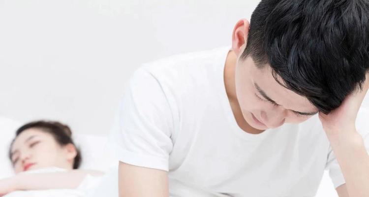 出轨的男人值得挽回吗？如何判断和处理婚姻中的背叛？
