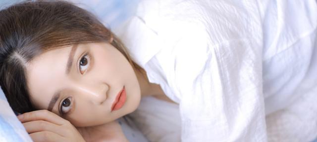 恋爱中先主动的女人真的会掉价而不被珍惜吗？