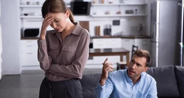 夫妻吵架是常态吗？经常吵架对婚姻有何影响？
