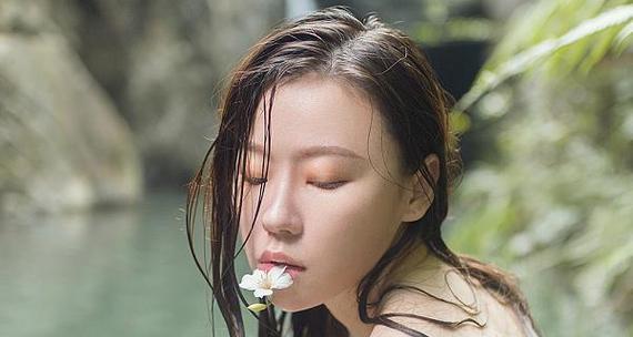 出轨的女人还能挽回吗？如何处理婚姻中的信任危机？