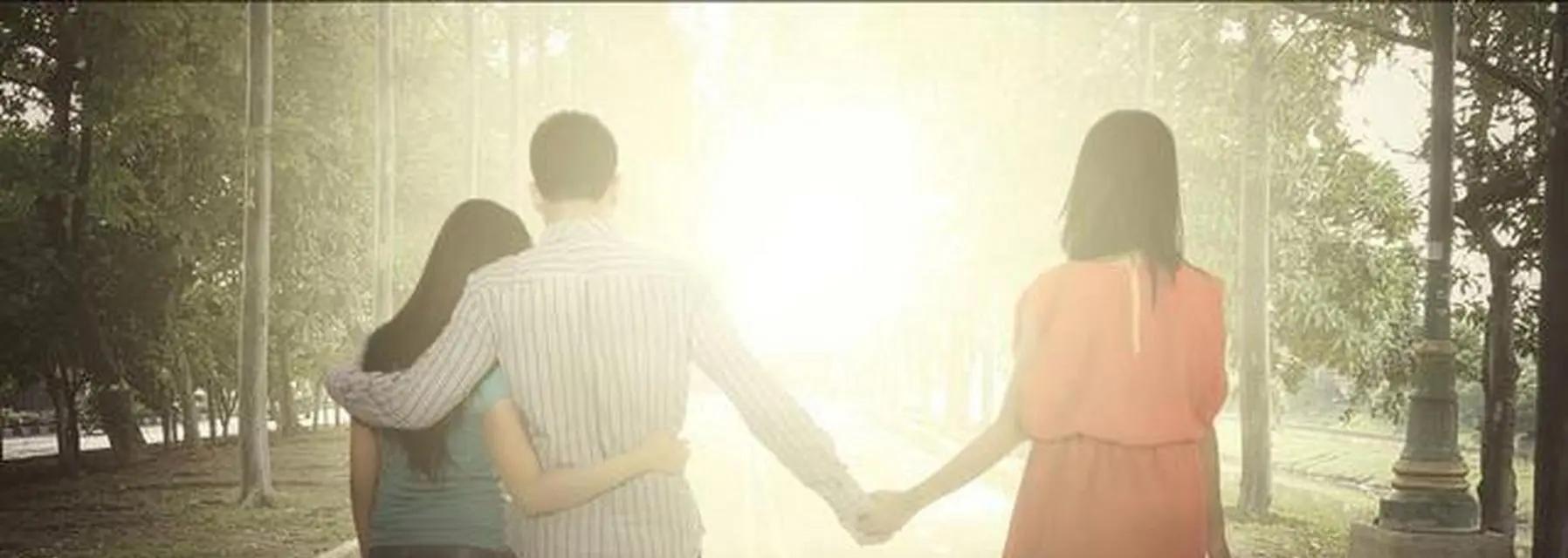 出轨的婚姻能持续多久？如何处理婚姻中的不忠行为？