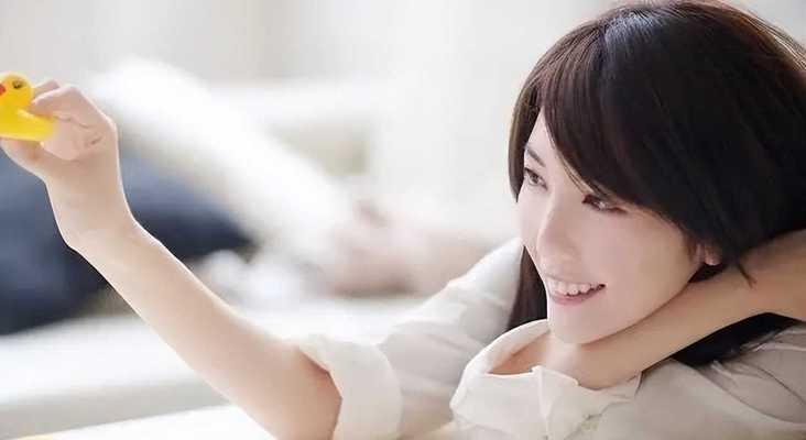 发现老公有小三该怎么办？如何处理婚姻中的不忠行为？