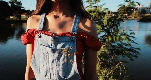为挽回女友头撞玻璃怎么办？如何处理这种紧急情况？