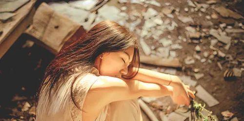 被赶走还要去挽回吗？如何处理被拒绝的关系？