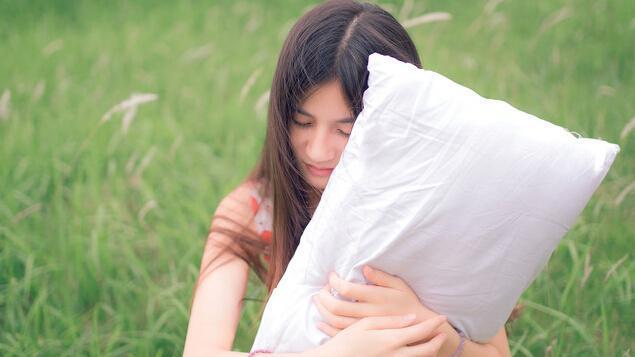 老公夜夜加班不想要孩子怎么办？如何改善夫妻关系？