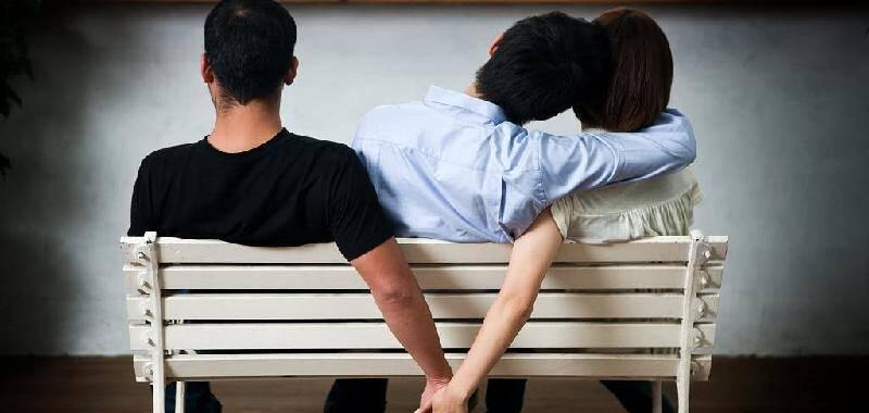 女人出轨后的心态状态是怎样的？如何处理这种情况？