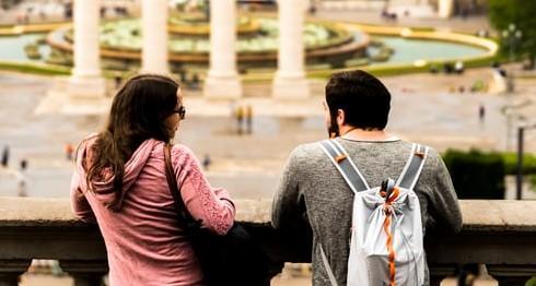 如何判定老婆出轨有外遇？这篇文章告诉你真相！