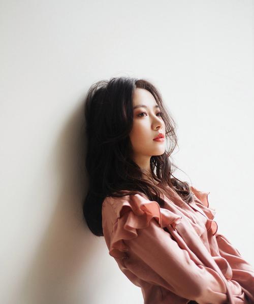 成熟女人的特殊魅力是什么？如何展现成熟女性的独特风采？
