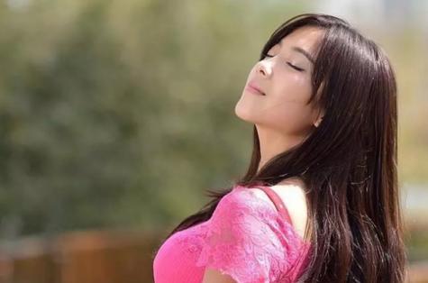 如何成功挽回前女友，让感情重回如初（正确的做法和）