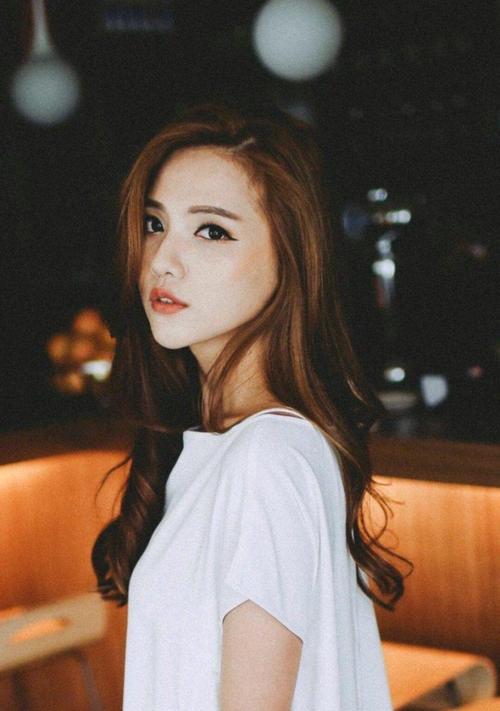 恋爱两年男友忘不了前女友怎么办？如何处理这种情况？