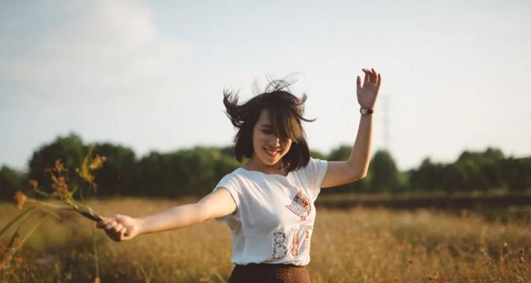 离异女性如何能重新获得幸福？她们面临的挑战和解决之道是什么？