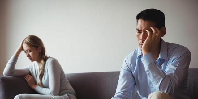 面对配偶出轨，老公应如何处理和解决？