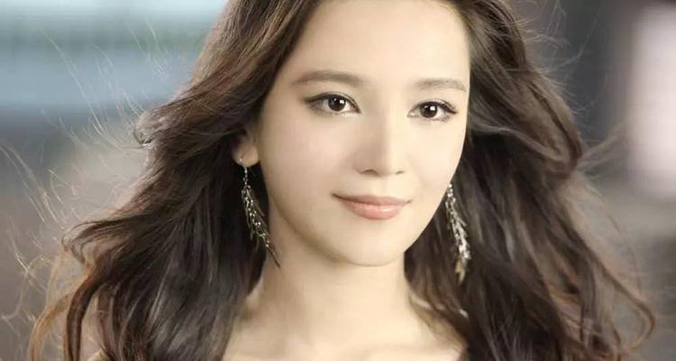 女孩成长为女人的十个标志（从青涩到成熟）