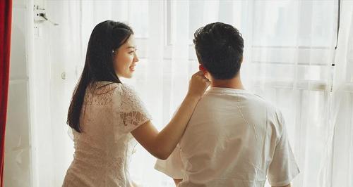 大吵后如何用幽默挽回关系（挽回关系的关键技巧）
