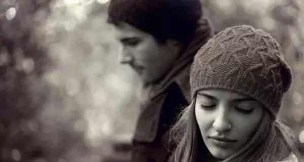 成功挽回爱情，必须掌握的几个技巧（分手挽回必知的关键要素）