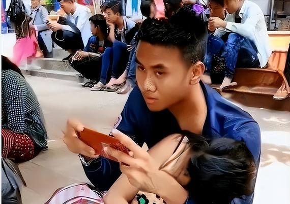 男子落魄了挽回女友的方法有哪些？如何成功挽回女友的心？