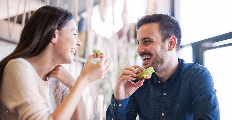 男人花心的四个时期，恋爱宝典告诉你怎么应对（揭秘男人四个时期的心理变化）