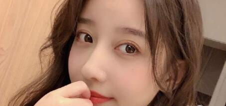 女友不公开恋情是什么心理？如何应对这种情况？