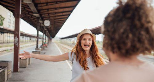 异地恋如何挽回（15个步骤教你成功挽回爱情）