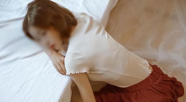 老公出轨了怎么办（15个步骤告诉你如何处理老公的出轨）