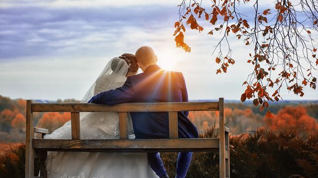婚外情中分手的心理剖析（探究婚外情分手中的痛苦来源与应对之策）