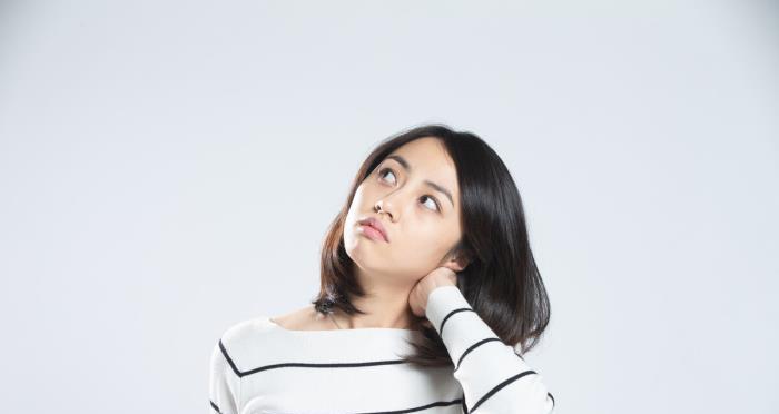 当另一半意想不到地提出分手时，你该如何面对（探讨另一半意外提出分手的心理原因）