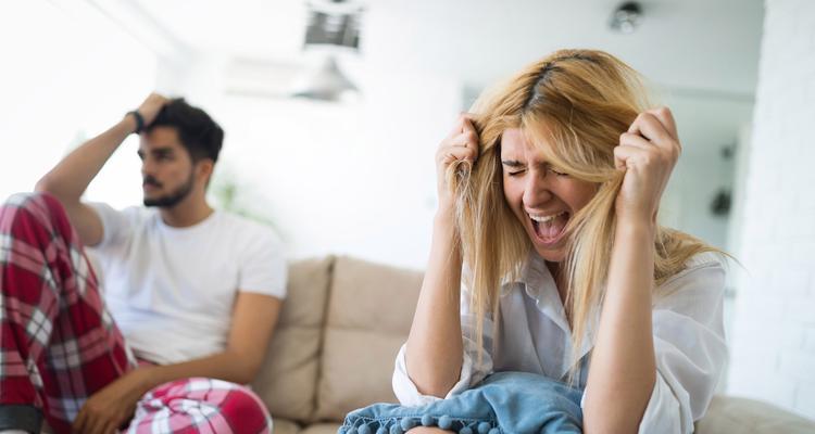 失去自己的女人（探索女人内心深处的情感）