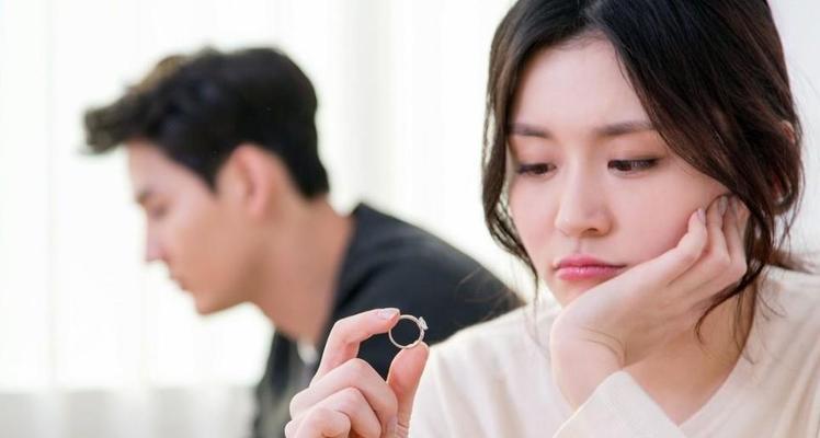 如何挽回绝望的女人心灵（15个方法让你成为她的救赎）