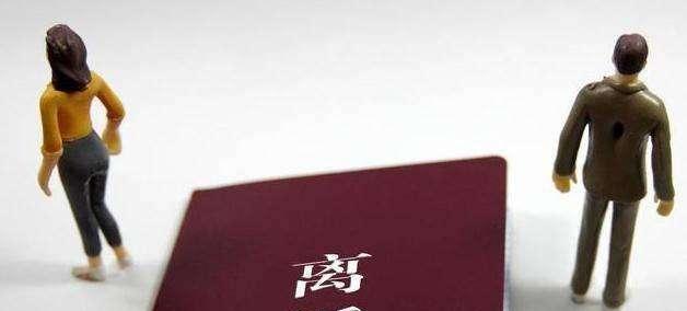 恋爱出现裂痕，这四个征兆不容忽视（情感危机）