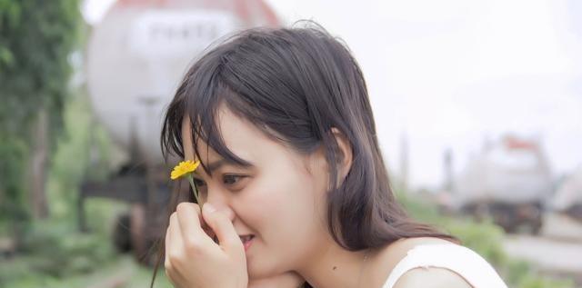 如何用微信道歉挽回女朋友（15个段落）